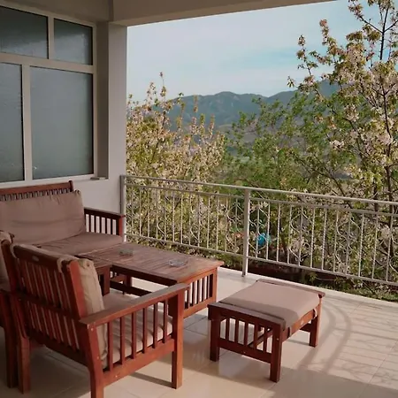 Elimelivelaj Villa Permet Exterior photo